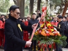 孔垂长主祭尼山祭孔和孔林家祭，在曲阜和浙江与孔氏族人交流 ... ...